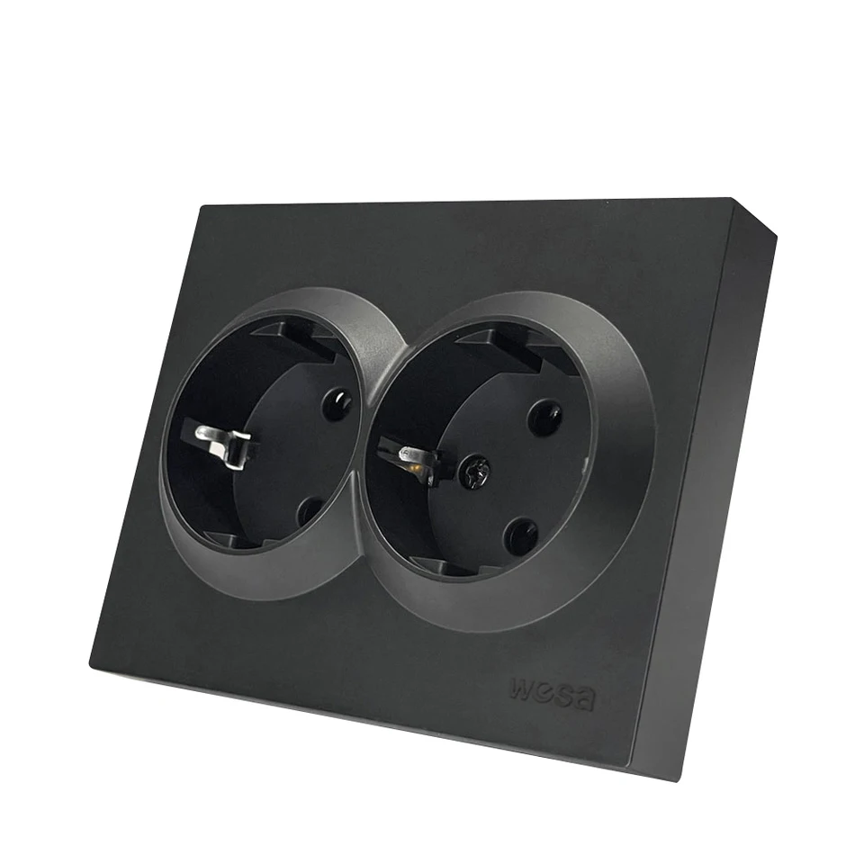 Wesa Black Power Socket 16A Standard Electrical Outlett s mletou zástrčkou spomaľujúca striekajúca farba plastová plastická zásuvka