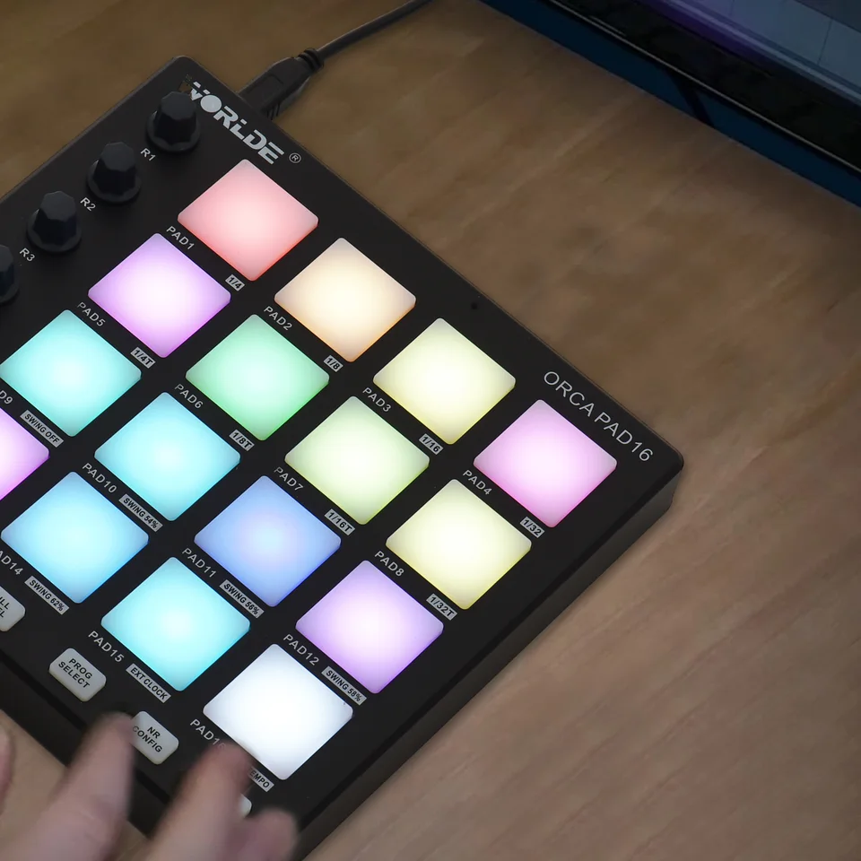 Worldde MIDI Controller Beat Maker Machine 6