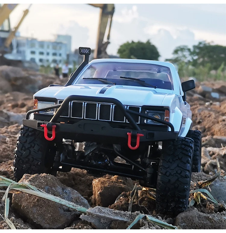 WPL C24 Vodotesný 1/16 2,4G 4WD Crawler High Speed ​​Off-Road RTR Truck RC CAR CELNÉ PROMORICE CONTRORGE DICK BARDEL