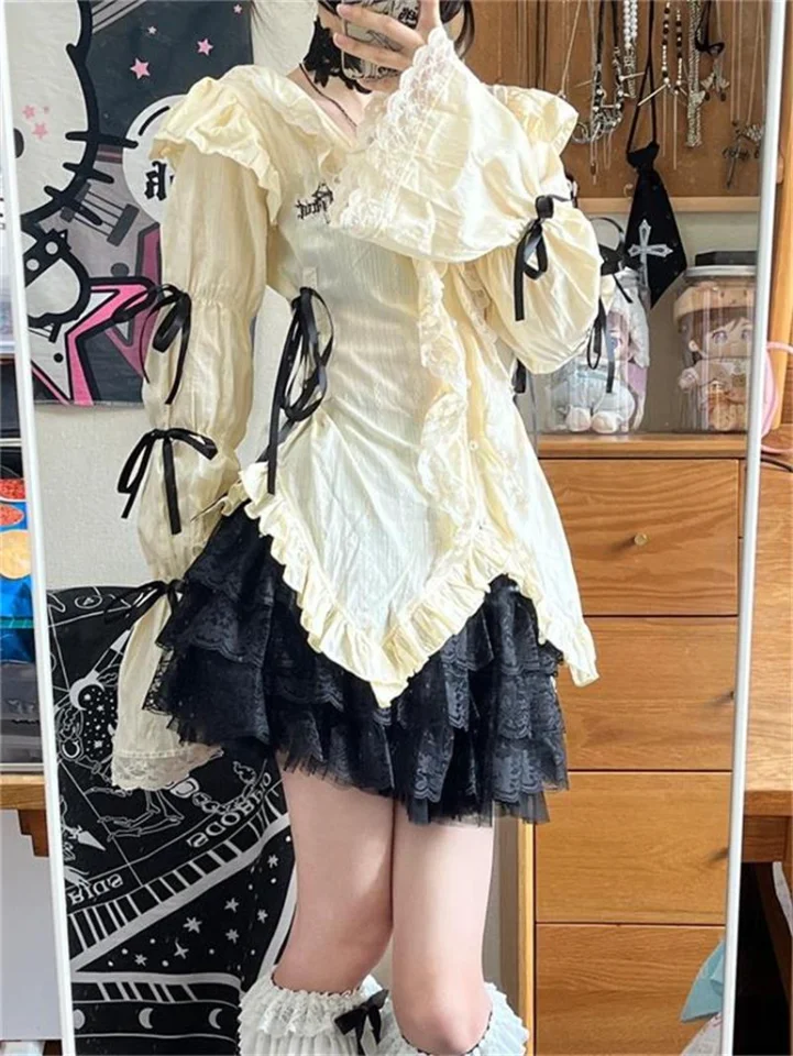 Y2K Vintage V-krstné huby košele Ženy letné sladké tenké vyšívacie blúzky e-dievča Fairycore Puff rukávy čipky blusas