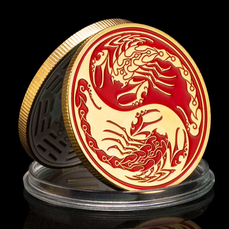 Ying a Yang Dva protichodné princípy v prírodnom suveníri Darček Scorpion Golden pokovovaný mincami Tai Chi vám prinášajú šťastie