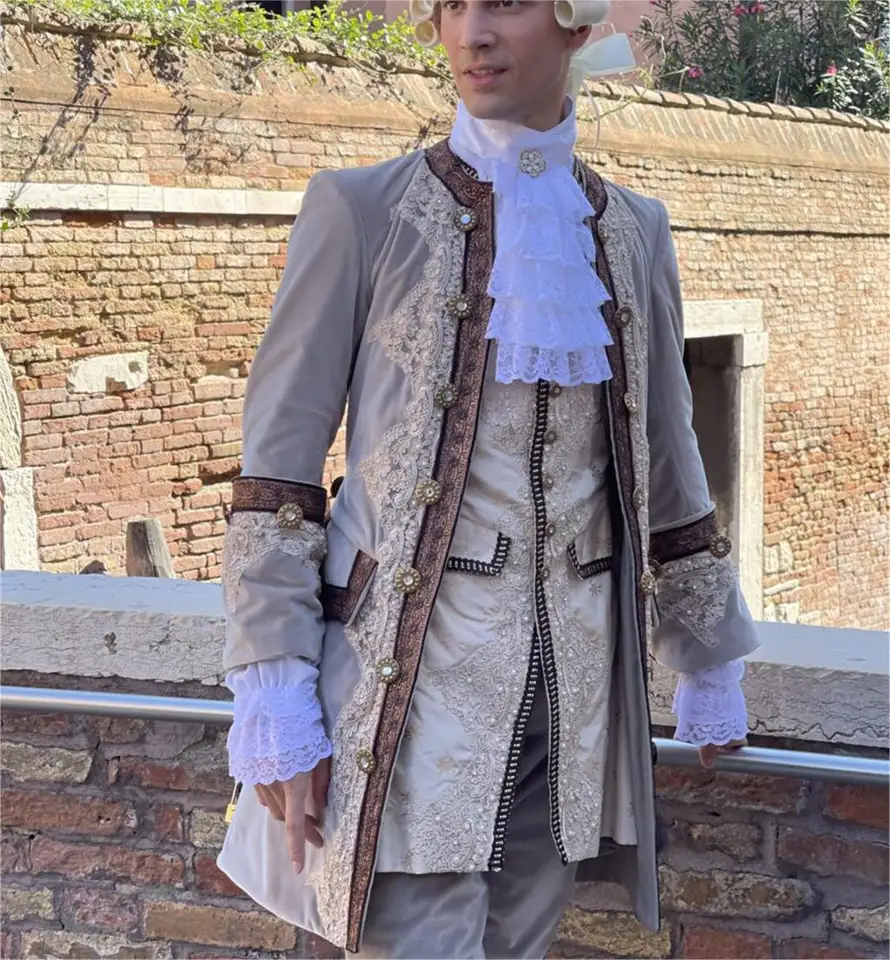 Z 70. rokov 20. storočia Regálne stredovekí králi princ kostým Outfits Pánske barokové rokoko outfity Stredoveké kráľovské šľachetné kostýmy obleky na mieru vyrobené