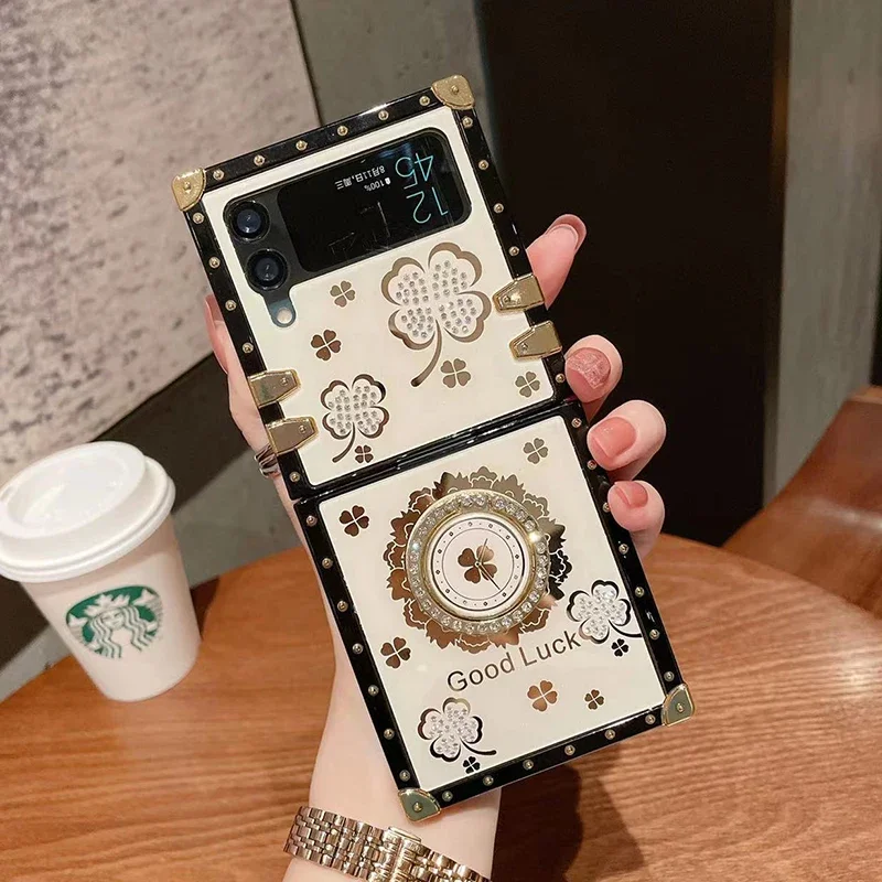 Z Flip4 Cute Crystal Grass Gold Nivet Square Phone Cover pre Samsung Galaxy Z Flip 4 3 5G Rodinestone Clock Pattern Case Case
