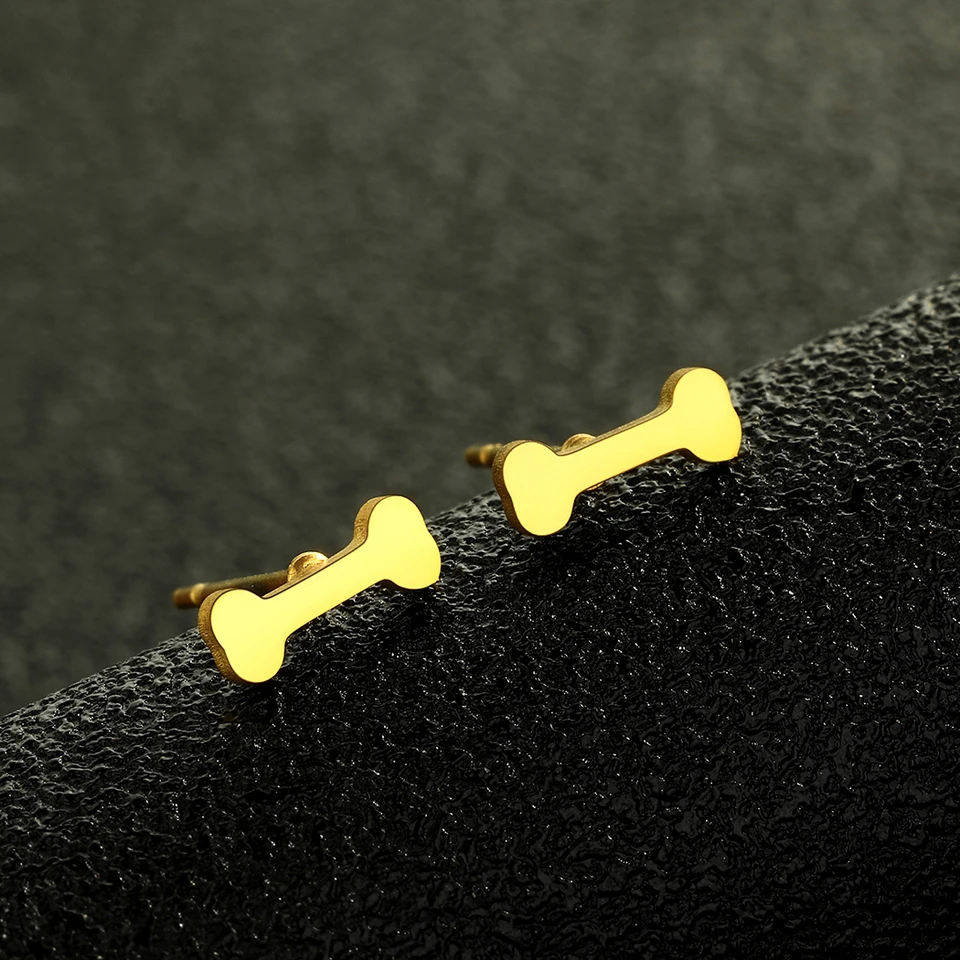 Z nehrdzavejúcej ocele Trendy karikatúry psie kosti tvarov Stud náušnice Piercings Body Jewelry for Women Men Darče