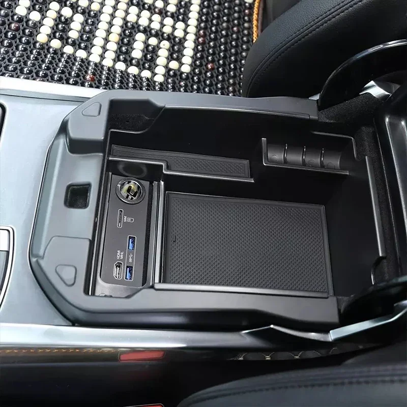 Za roky 2014-2017 Land Rover Range Rover Sport Central Storage Box Storage Box Automatické diely LHD (nie s chladničkou)