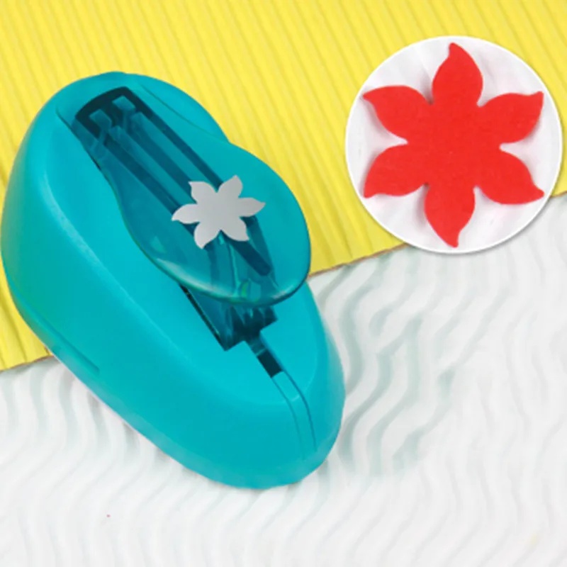 Zadarmo loď Flame Flower Hole Puncher Scrapbook Blaze Pettal Pettal Cutter Scrapbook Embosing stroj ozdobný remeselný punč