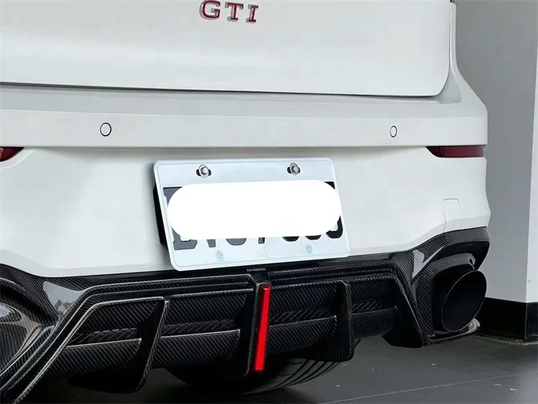 Zadný difúzor s uhlíkovými vláknami v štýle Body Ae pre golf GTI 8 2021-2023