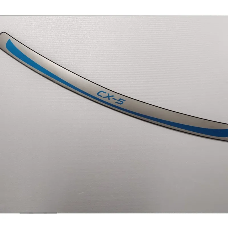 Zadný nárazník z nehrdzavejúcej ocele Protector Sill Trunk Trund Tread Cover Tink pre Mazda CX-5 CX5 KF 2017 2018 2017 2019 2020 2021