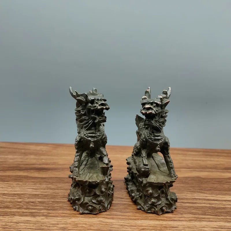 Zberateľná čínska medená rezbárska mýth Kylin Exorcizmus amulet Amulet mosadz mosadzná socha