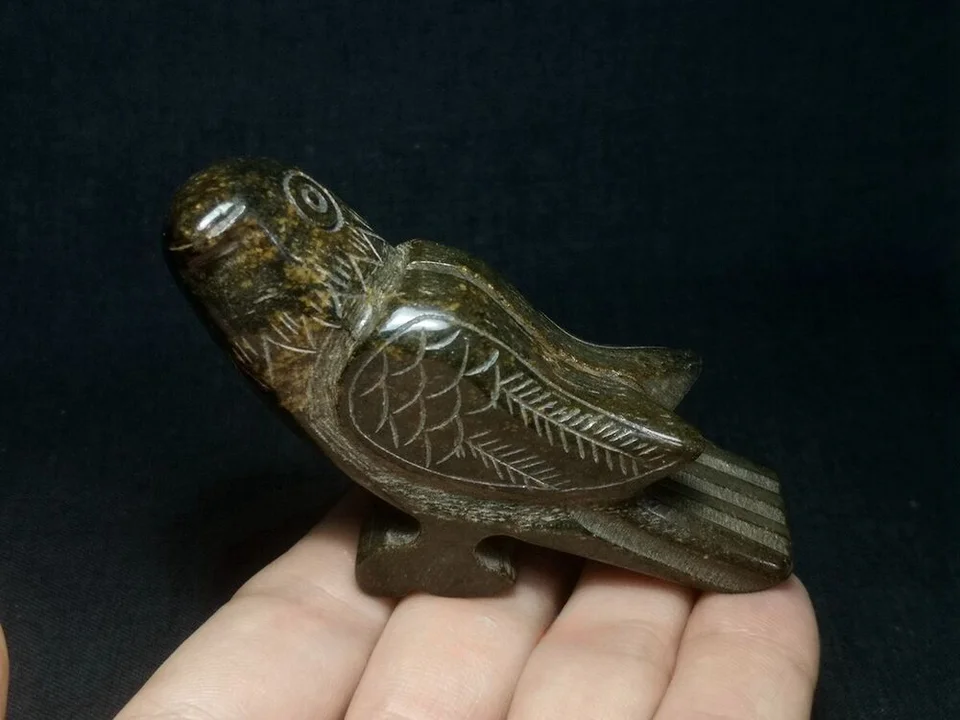 Zbierka Old Chinese Hongshan Culture Black Magnet Jade Bird Table Decoration