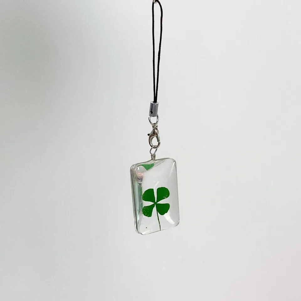 Zelené šťastné štvorčlenné ďatelové kľúče kľúče šťastné Clover Phone Lanyard Glass Pendant Keyring Darcium Darčeky