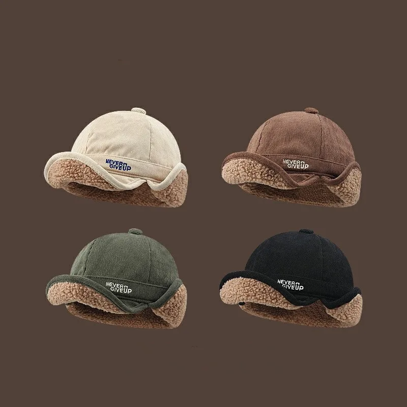 Zimná jahňacie vlna Warm Ucha ochrana baseballovej čiapky Muži a ženy Výklenok módny list vyšívaný Corduroy Soft Brim Flying Hat