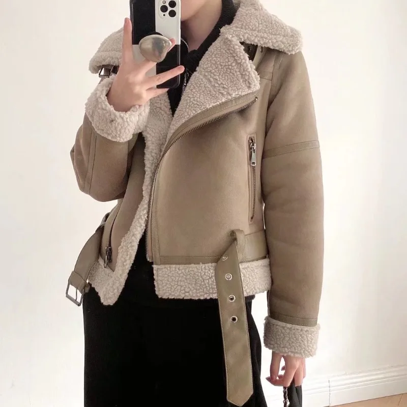 Zimné semišové bundy Ženy Faux kožušina Lambwool Coat s opaskami Príležitostné husté teplé bunky motorových motorov zips s nadmernou veľkou úrovňou