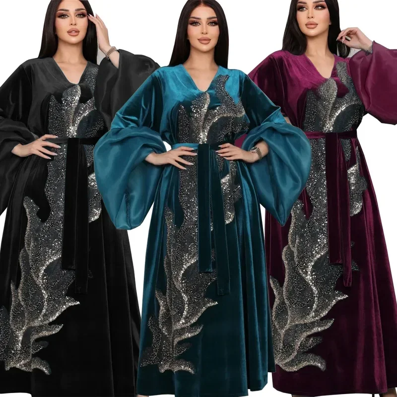 Zlato zamatové šaty moslimské abayas pre ženy vyšívané perlové bublinové rukávy moslimské šaty Dubai Abayas morčacie temperament kaftan