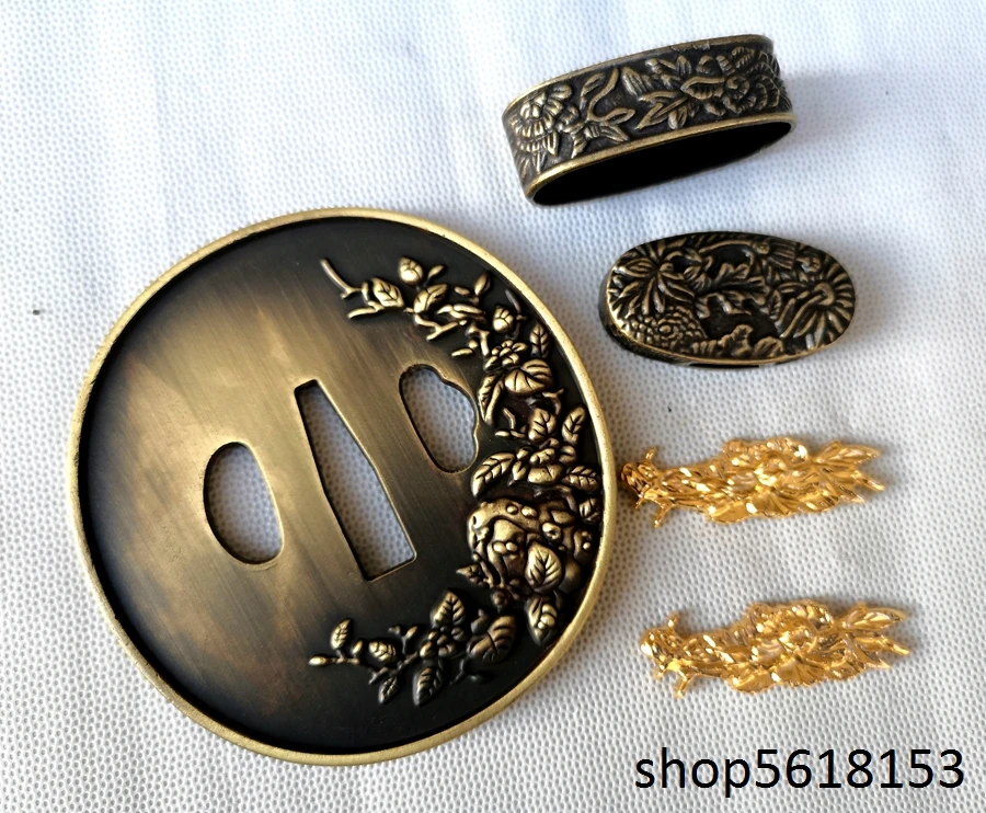Zliatina Tmavej zelenkavízneho bronzového kvetu Tsuba pre japonský meč Katana Wakizashi Tanto
