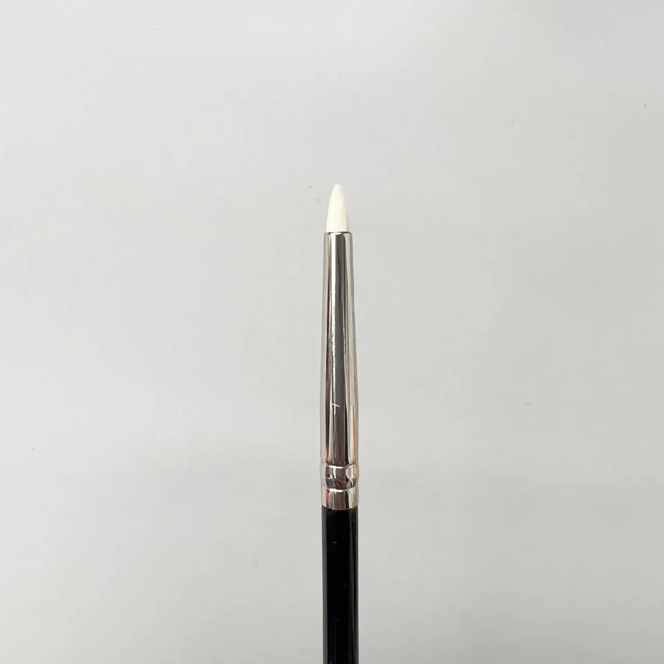 Zužujúce sa detail očné tiene kefka prírodné kozie vlasy špicaté záhyb kefy Presné očné tieňové šmuhy Smoky vložky make -up kefy