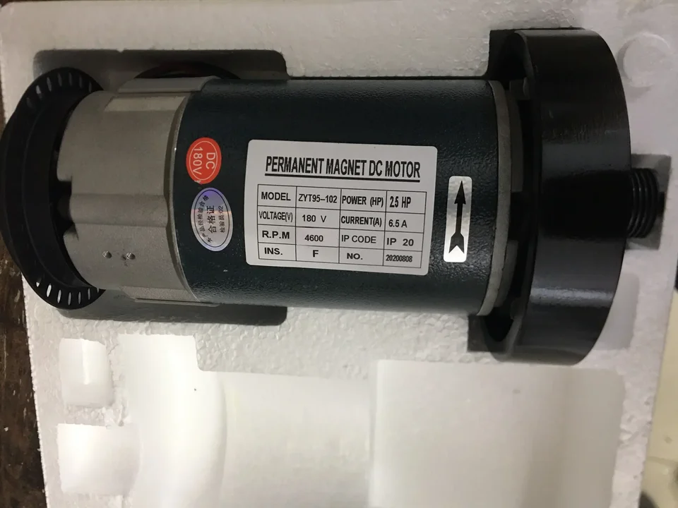 ZYT95-102 2,5 HP bežiacim mlynom DC 6,5A 180V 4600RPM