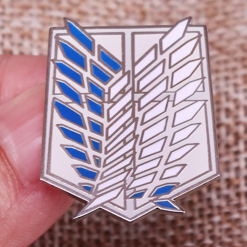 Útok na Titan Wings of Freedom Logo Smalt Pins Anime Manga Lafe Pin Tack Badge Badge Darček pre priateľov