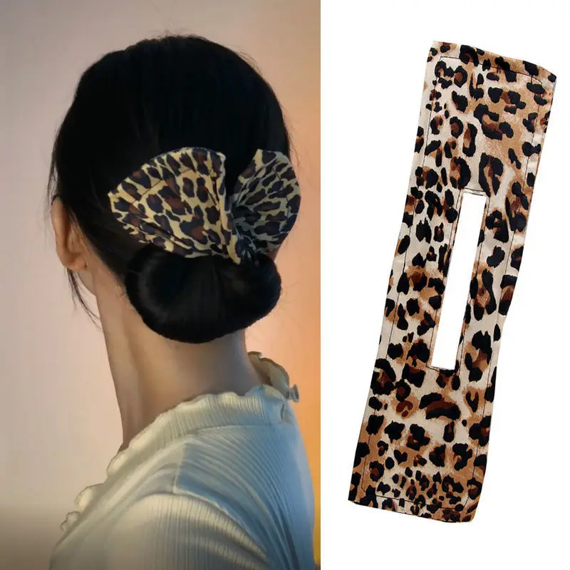 Čelenka natáčanie vlasov dámsky luk, králičie ucho Ear Magic Hairstyle Prsteň Doplnky Twisted Lazy Hairpin Tool