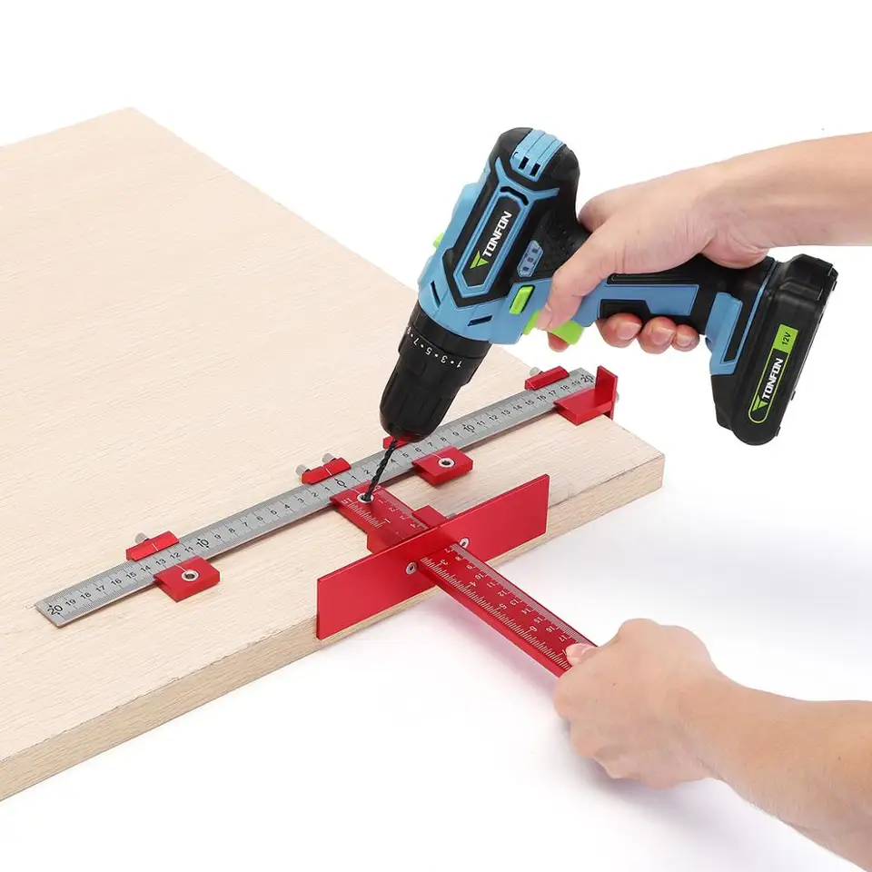 Červená hliníková zliatina Metric/palec skrinky Hardvér Jig 4 mm 5 mm vŕtačka Sprievodca rukoväťou šablón prípravok