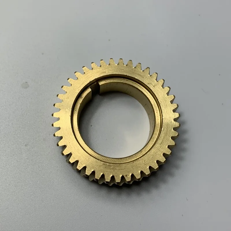 Červové zariadenie sa používa pre 1001 mechanický automatický podávač, medené koleso OD52*ID32*H16 mm s 39 t slečnymi príslušenstvom 1pc