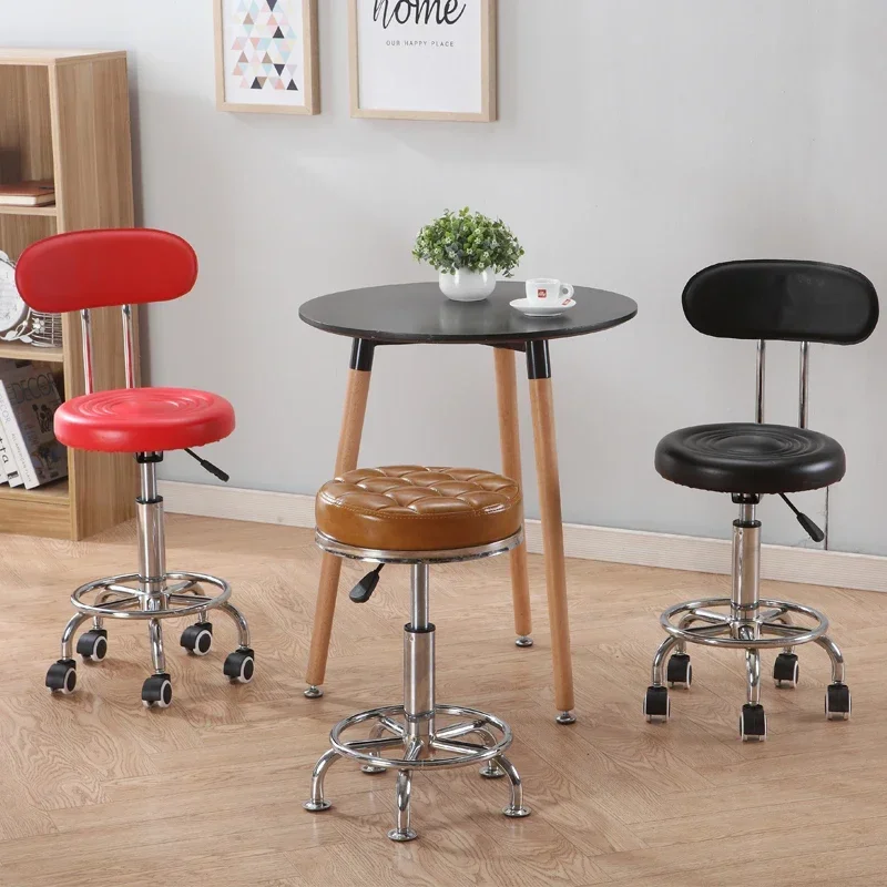 Čierna kožná stolička Rolling Round Round Swivel Stolice s kolesami výšková nastaviteľná sedadlo pre tetovanie salónu alebo kancelárske použitie