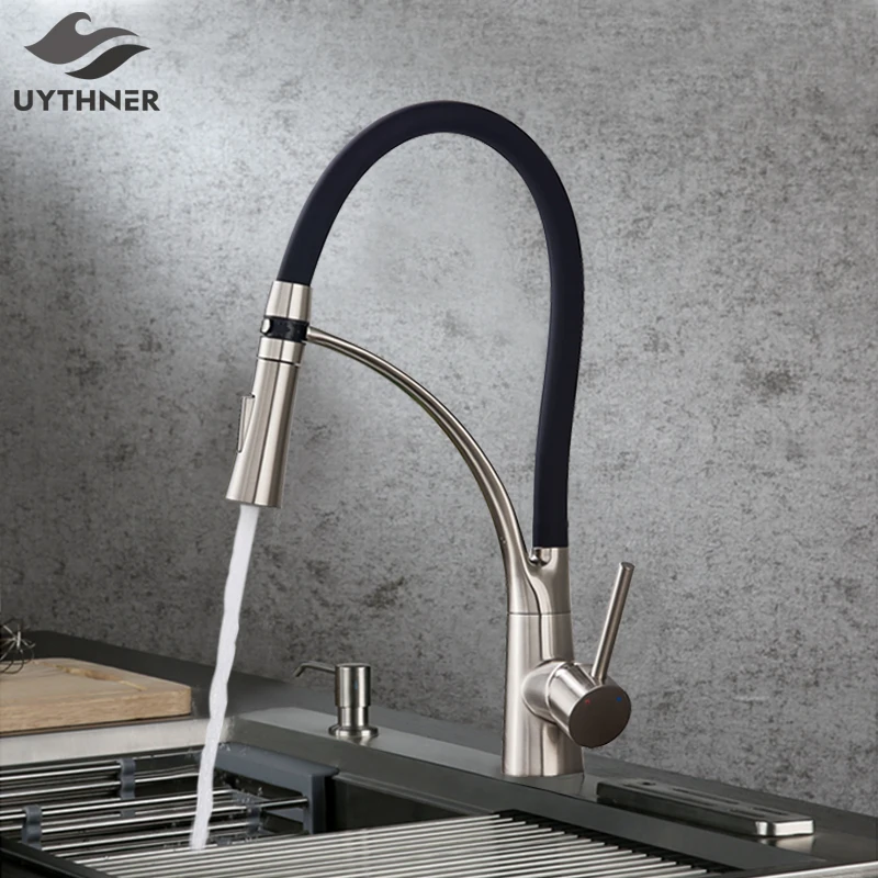 Čierna LED kuchynské umývadlo Faucet Stočná sťahovanie dole kuchynský kohútik