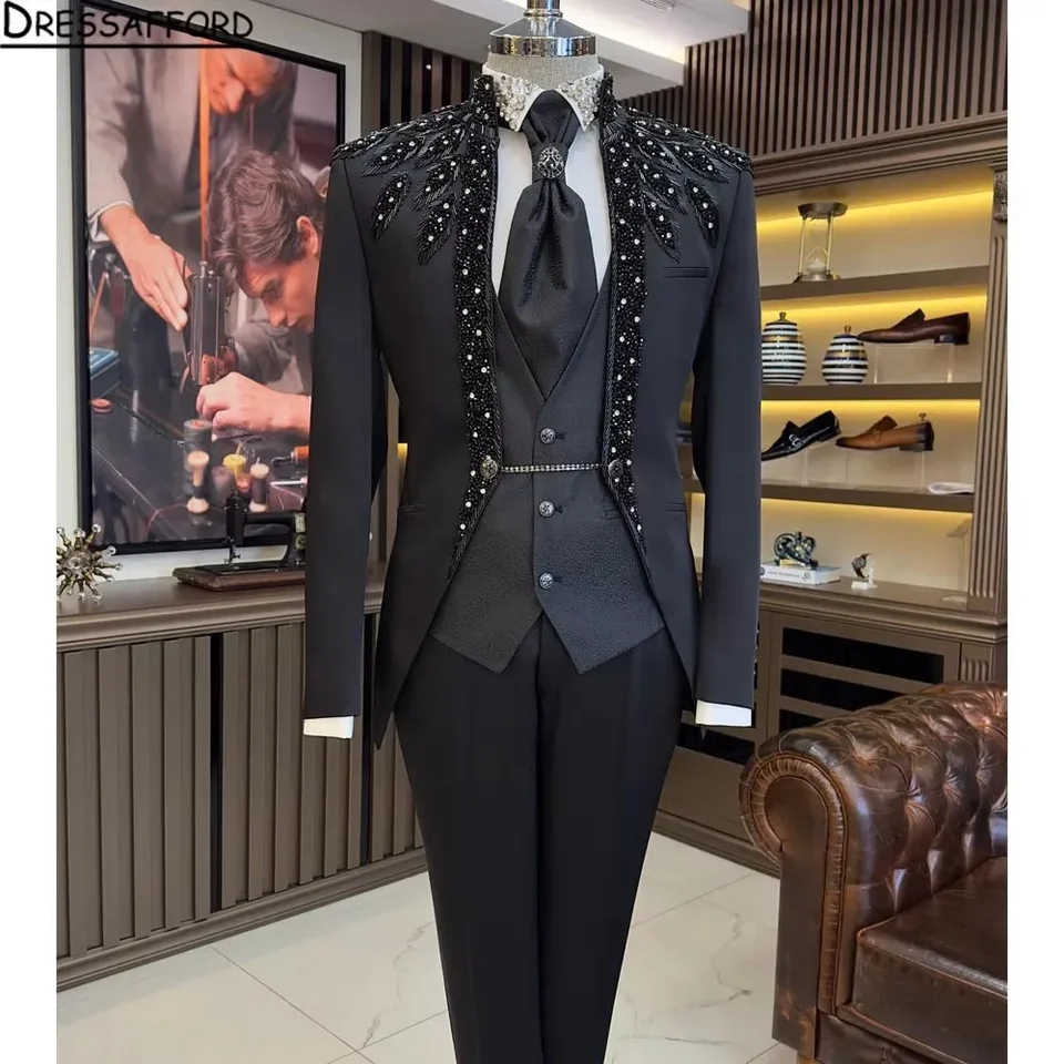 Čierne pánske obleky módy 2 kusy súpravy bundy nohavice Diamond Korálkový ženích Prom Blazers Decoration Tuxedos Men
