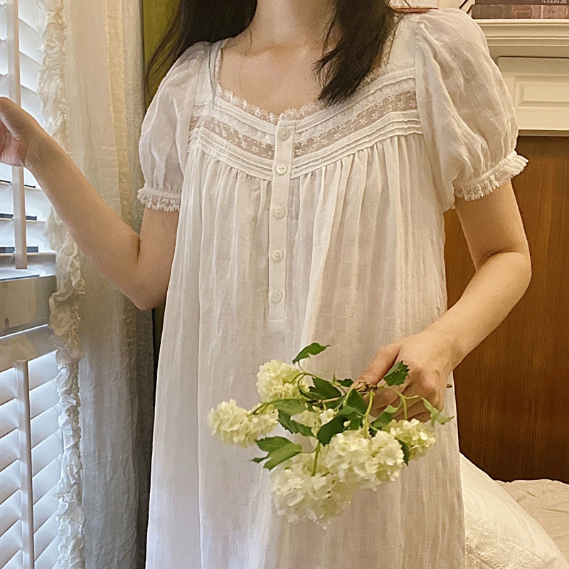 Čistá bavlnená viktoriánska nočná šaty Ženy biele krátke rukávy dlhé rúcho peigniir romantické vintage nočné košele princezná spánok