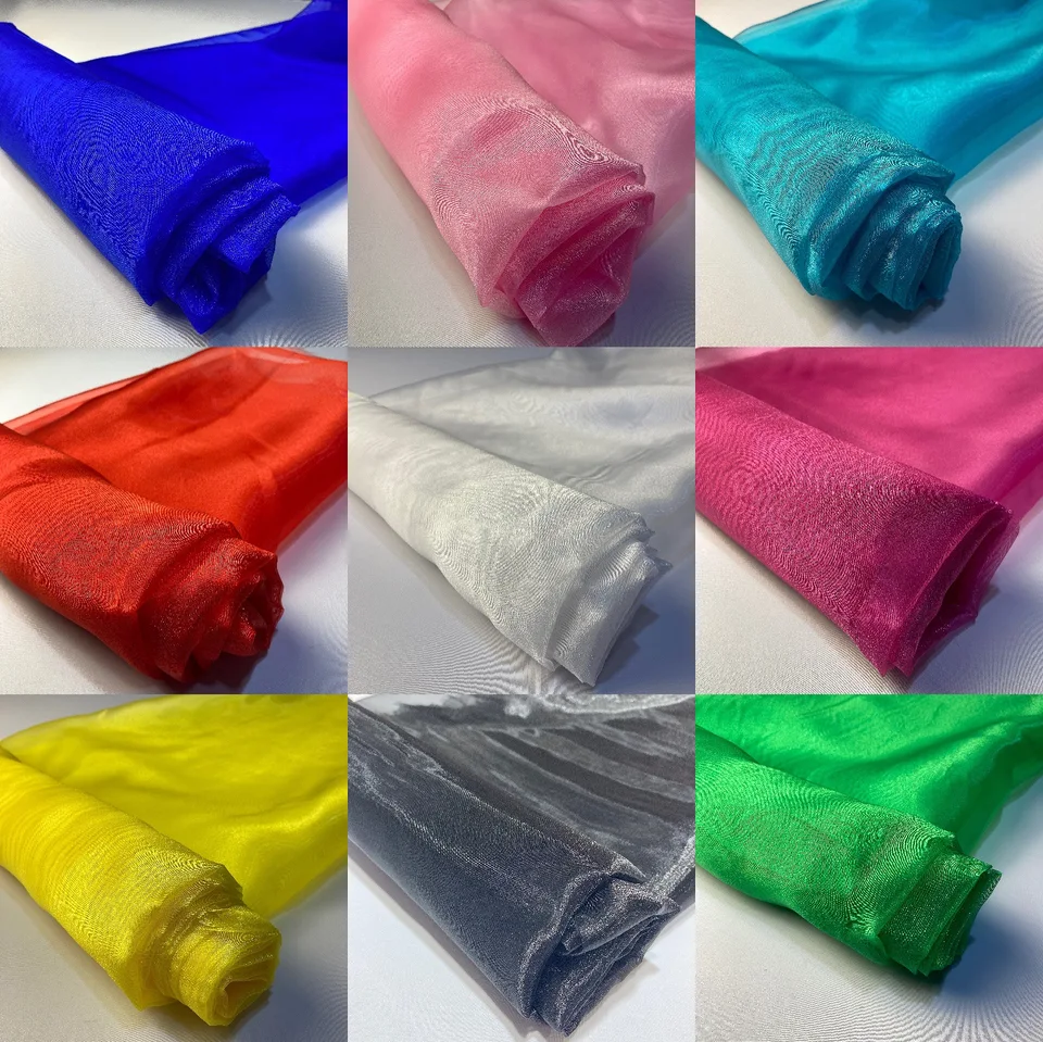 Čistá organza voile tkanina na výrobu oblečenia oblečenia a dekoráciu svadobnej narodeninovej oslavy, predávané meterom