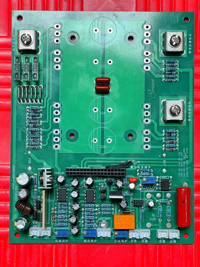 Čistá sinná vlna meniča základnej dosky Frekvencia PCB PCB PACK (8 skúmaviek)