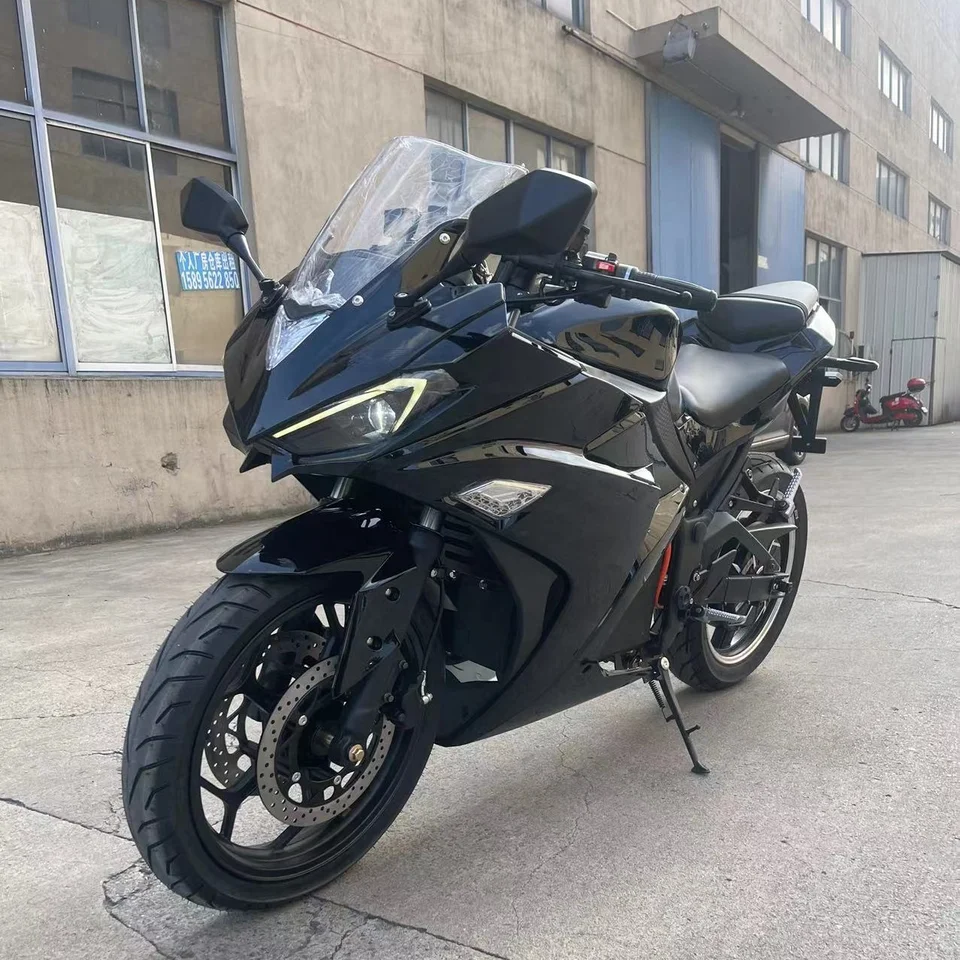 Čína nový príchod pretekárskych elektrických motocyklov pre dospelých s dlhým dosahom a silnou rýchlosťou