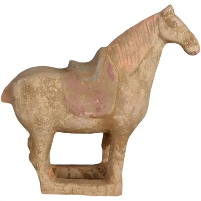 Čínska Tang Tri-Color Glazed Ceramics