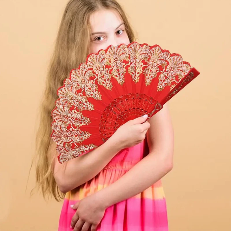 Čínsky starodávny fanúšik plastový skladací ventilátor Hanfu Fan pre ženy japonský domáci dekor čierny červený tanec Svadobná strana Skladací fanúšik