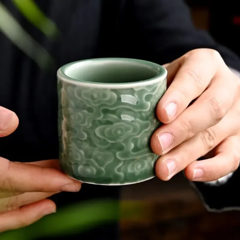 Čínsky štýl jednoduchý jade xiangyun Master Single Cup retro yue pec Celadon čaj set čaj šálka osobná kung -fu vzorka veľká vzorka