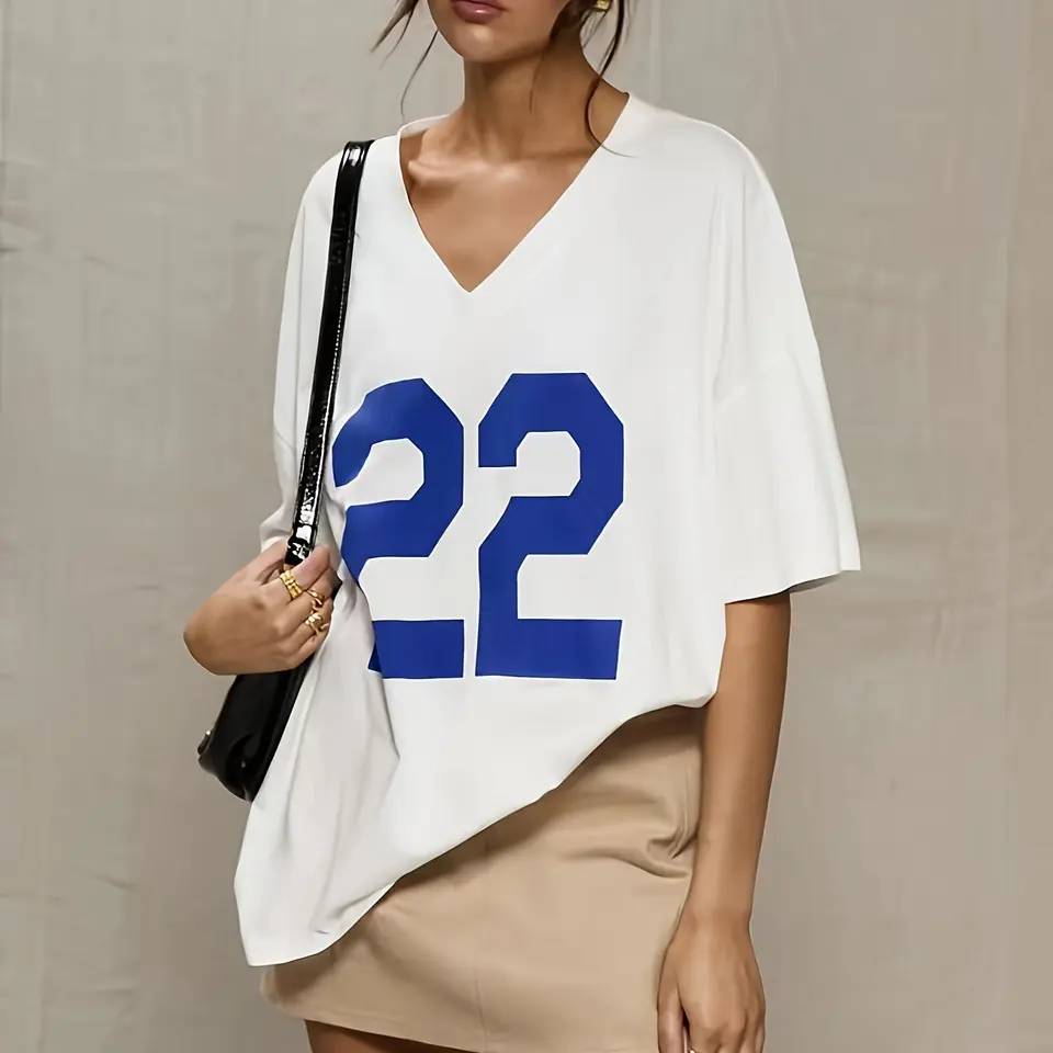 Číslo 22 Print Woman T tričko Girl Nadmerná nadmerne prevyšujúca ženská kreativita StreetTshirt V-Neck Tričko ležérne oblečenie