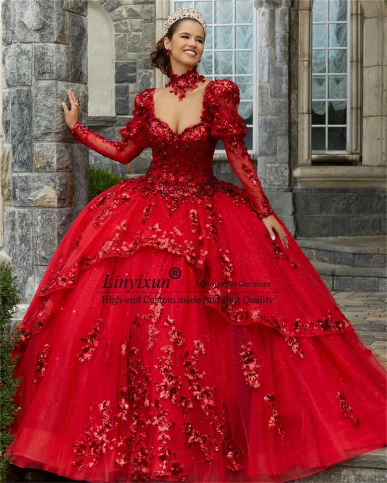 Šaty pre princeznú guľôčku quinceanera šaty 2024 korálky Aplikácie čipky sladké 16 šaty s Cape Court vlak Vestido 15 de xv años
