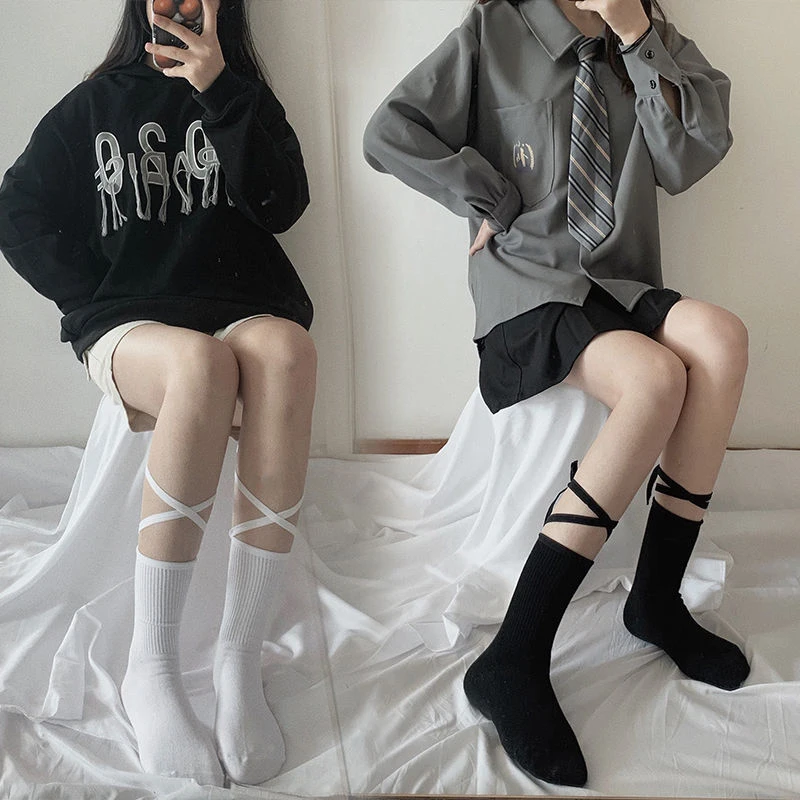Šnurovacie ponožky krížové lýtkové ponožky Žena letné čierne biele krížové popruhy rúrky ponožky lolita sexy list sukňa sukňové ponožky žena žena
