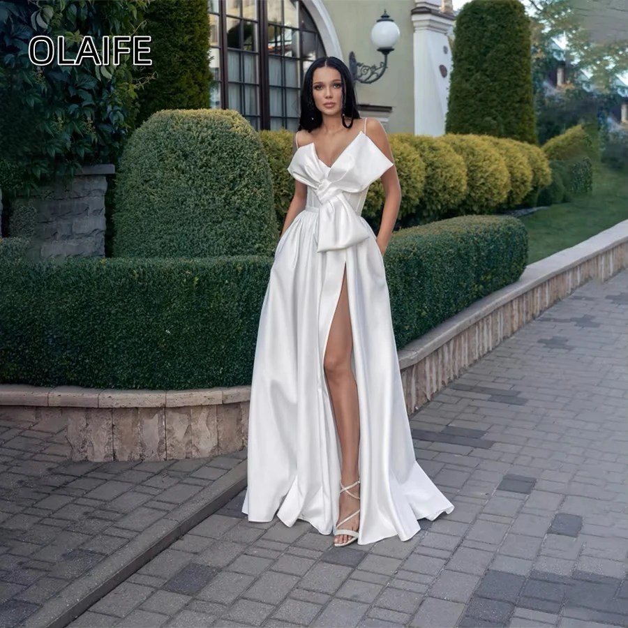 Špagety-kruhové prúžky Split Satin Satin A-line Svadobné šaty šnurované dĺžkou podlahy Prispôsobené svadobné šaty Vestidos de Novia