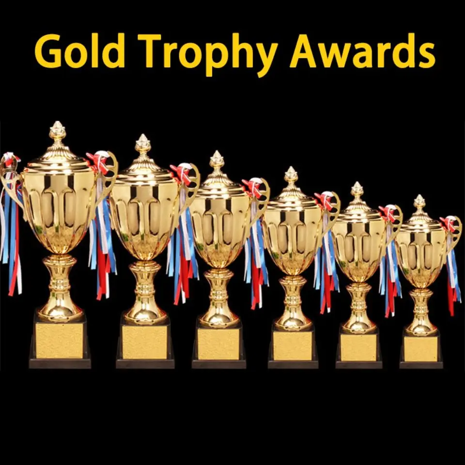 Športové hry Gold Trophy Awards Model Model Champion Champion Small Prize Cup súťaž futbalová škola odmeňovanie dodávok