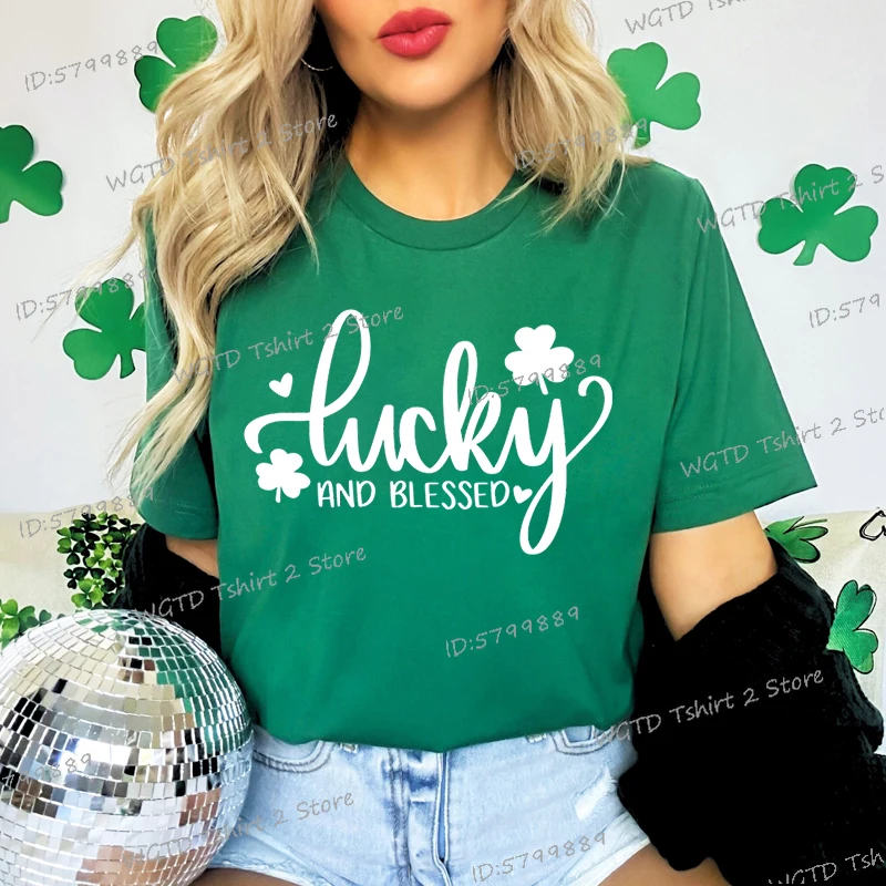 Šťastné a požehnané ženy tričká St. Patrick's Day Classic Tops Tees Funny Lucky Darček Ženy oblečenie šťastné Deň sv. Patricka