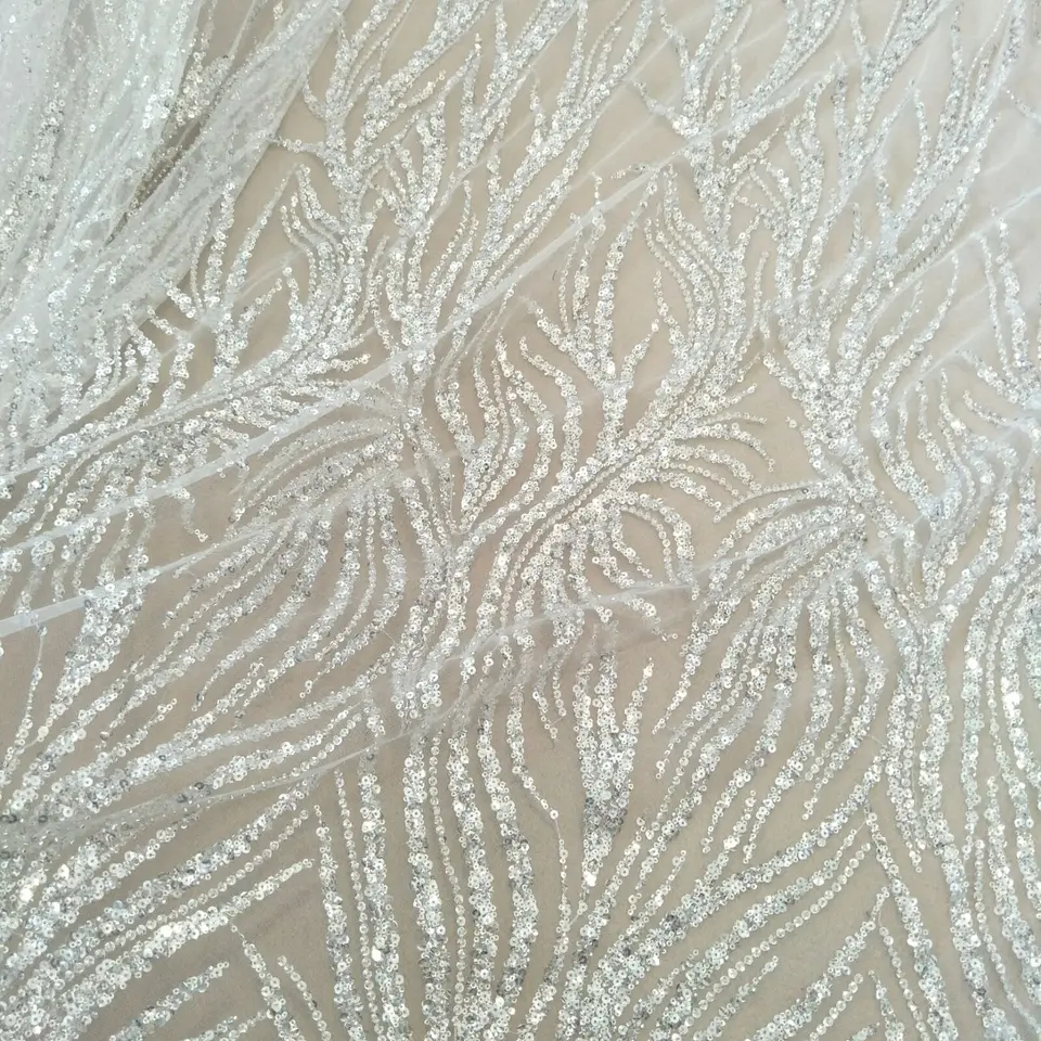 Ťažká korálková čipka s flitrami 130 cm šírka šiat čipky Lace Lace Svadobná čipka Predaj na dvore