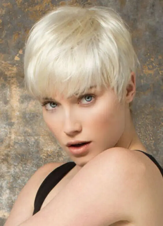 Ženská parochňa s krátkym vlasom platinová blond parochňa