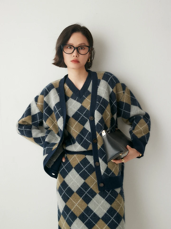 Ženy 100% Cashmere Sweater Suit Suit Suk sukňou kardigan klasický Argyle Preppy Style Cashmere Pletené jesenné zimné oblečenie