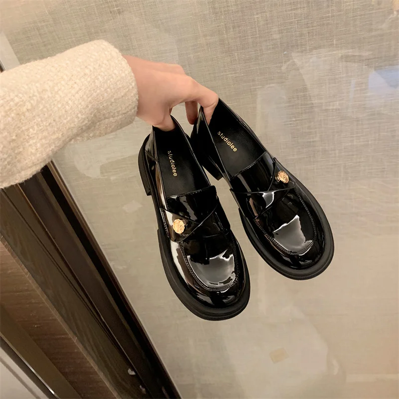 Ženy hrubé jediné topánky jesenné guľaté prsty na nohách Skutočná kožená obuv čierne byty britský štýl Oxfords ležasné topánky