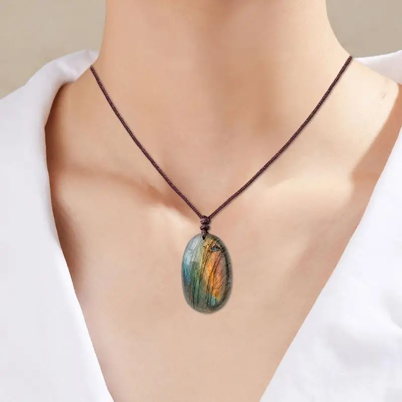 Ženy muži prírodné nepravidelné labradoritové prívesok Náhrdelníky náhodne tvarované kamenné uzdravenie Buddha Lucky náhrdelník Moonstone