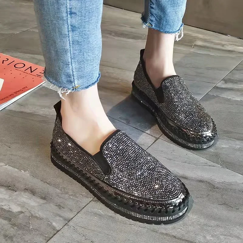 Ženy nové byty Crystal Ladies Glitter Bling Loafers Plochá platforma móda Ženy Príležitostné mokasíny Ženské topánky Zapatos de Mujer
