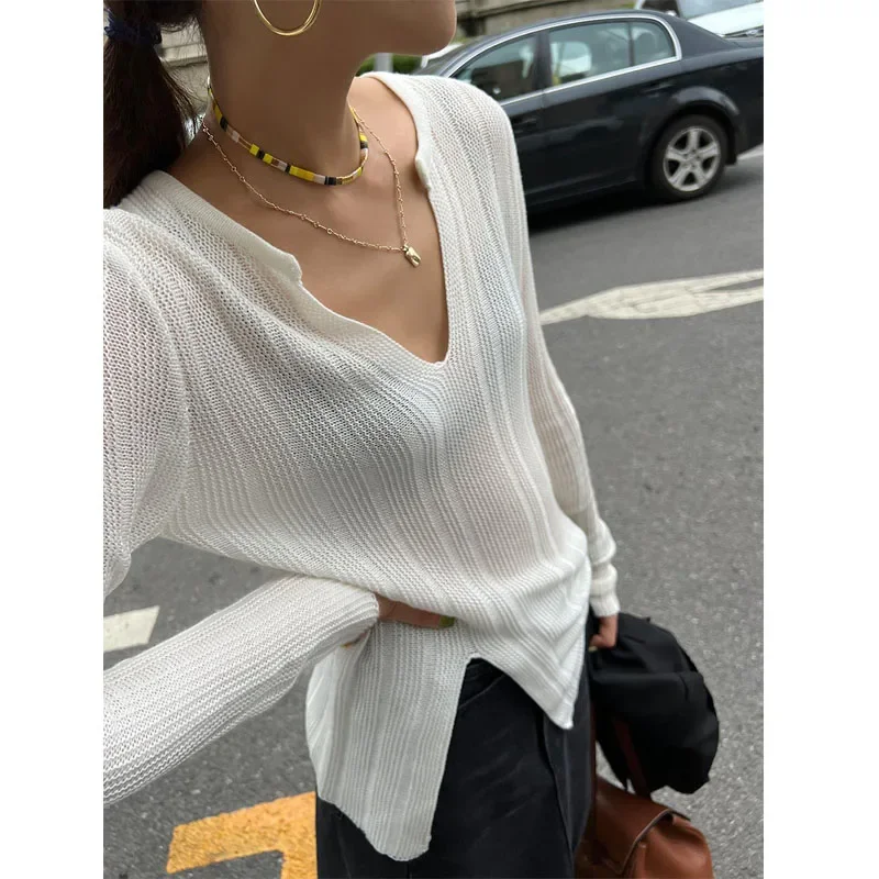Ženy Svetre elegantné V-krk Old Money Style Biele pletene Kórejské módy s dlhým rukávom Sexy čierne neformálne šik