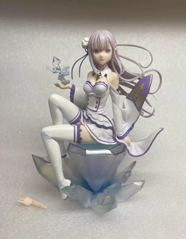Žiadny box 2024 na sklade 17 cm japonský pôvodný anime figúrka Emilia akčná figúrka zberateľské hračky pre chlapcov