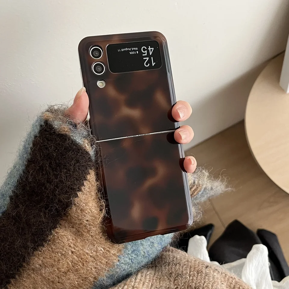 Žltý jantár je vhodný pre Samsung Zflip6 skladací obrazovka mobilný telefón puzdro All-Inclusive Border Wrestling Zflip5/4/3 Creative